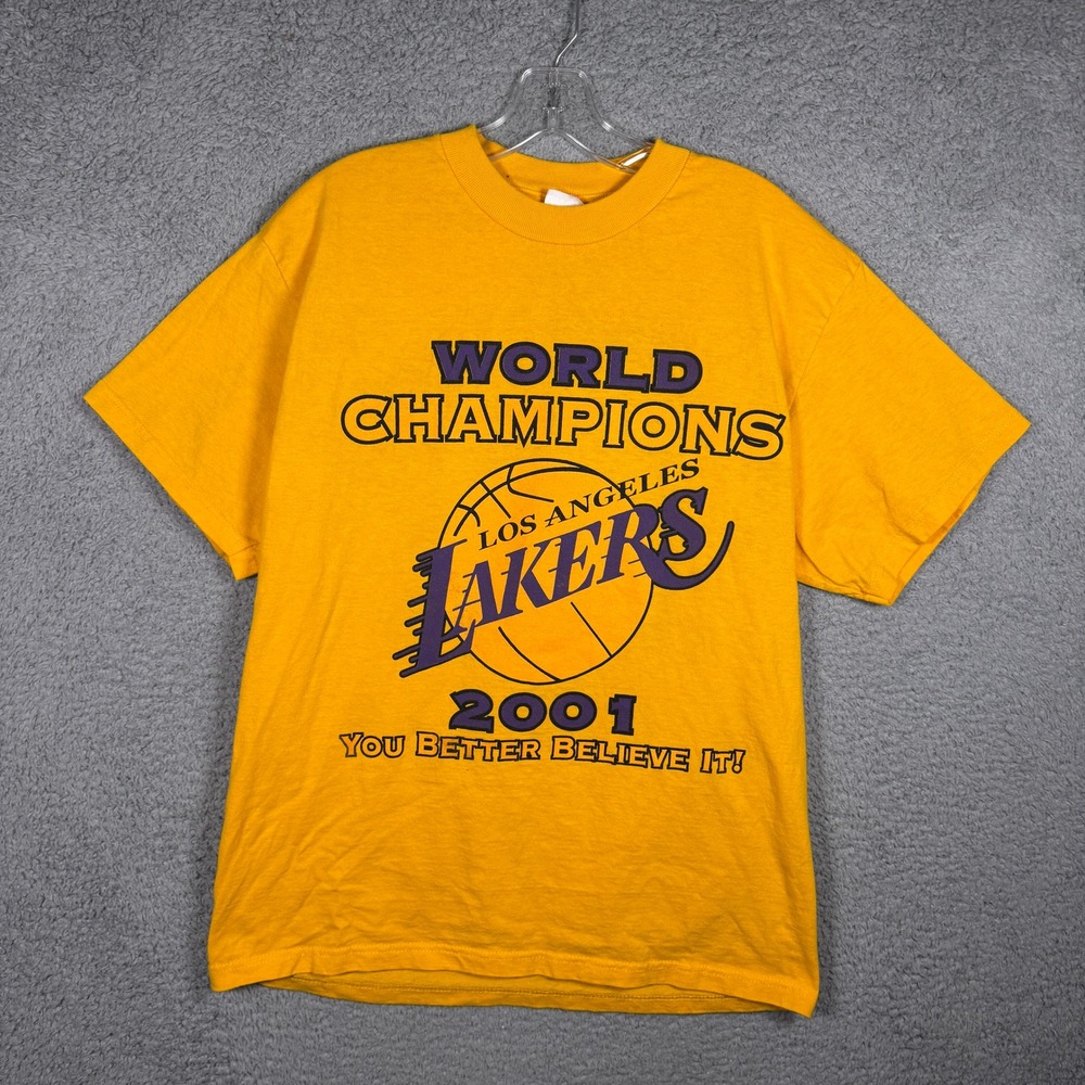 Vintage Los Angeles Lakers 2001 World Champions Back 2 Back T-Shirt Gold Large